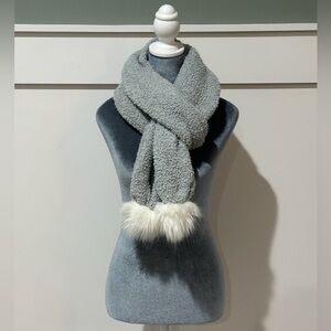 Hollister Gray Sherpa Scarf